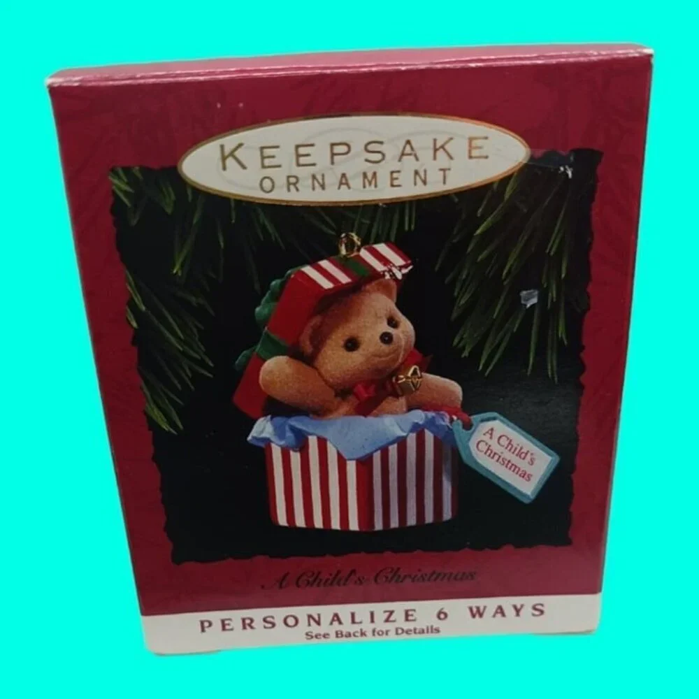 Hallmark vintage lot of 8 pcs bears ornaments
